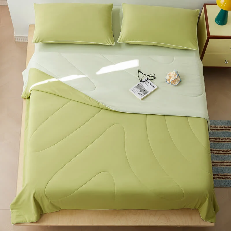Nordic Cooling Lightweight Summer Blanketer