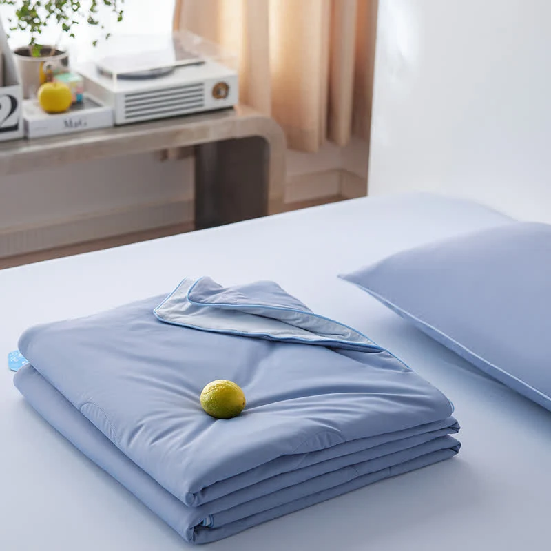 Nordic Cooling Lightweight Summer Blanketer