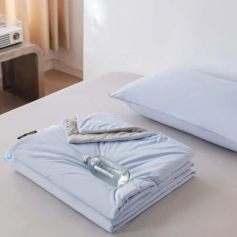 Nordic Cooling Lightweight Summer Blanketer