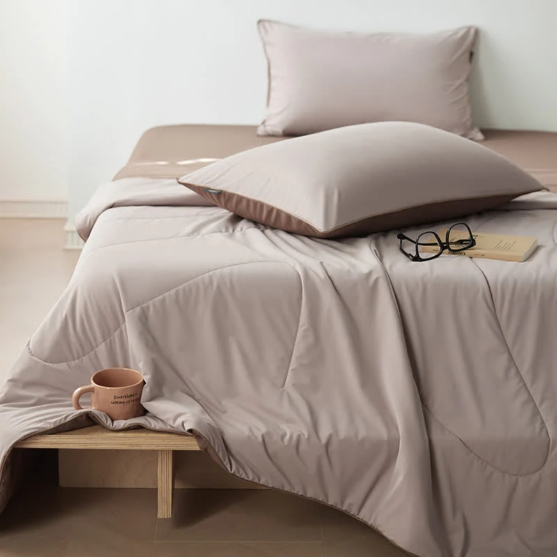 Nordic Cooling Lightweight Summer Blanketer