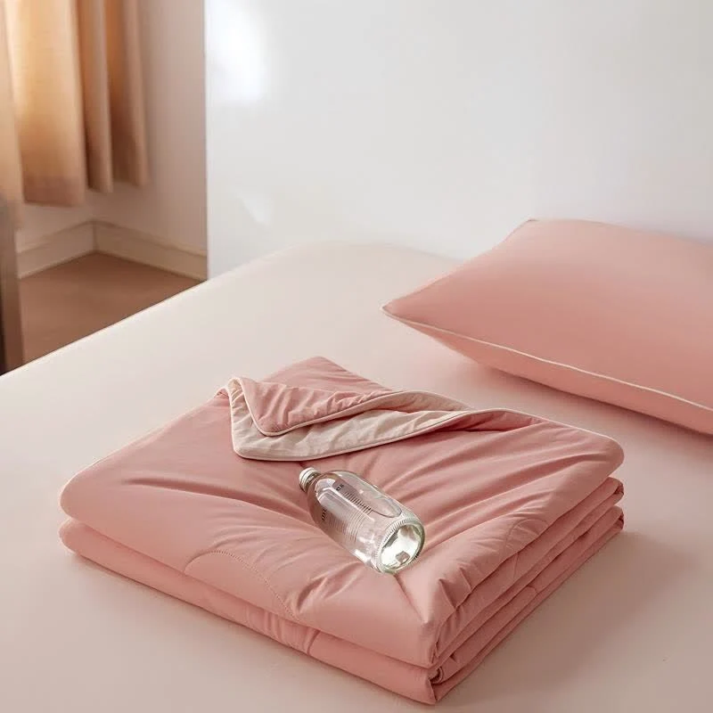 Nordic Cooling Lightweight Summer Blanketer
