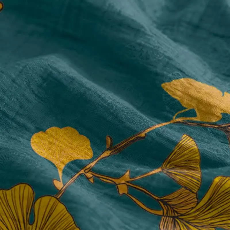Maxikleid mit Ginkgoblatt-Schnittmuster