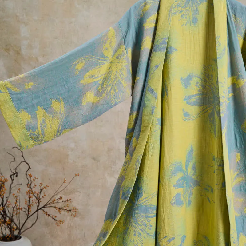 Kimono-Bademantel aus doppellagigem Baumwollgewebe mit Blumenmuster im Boho-Stil