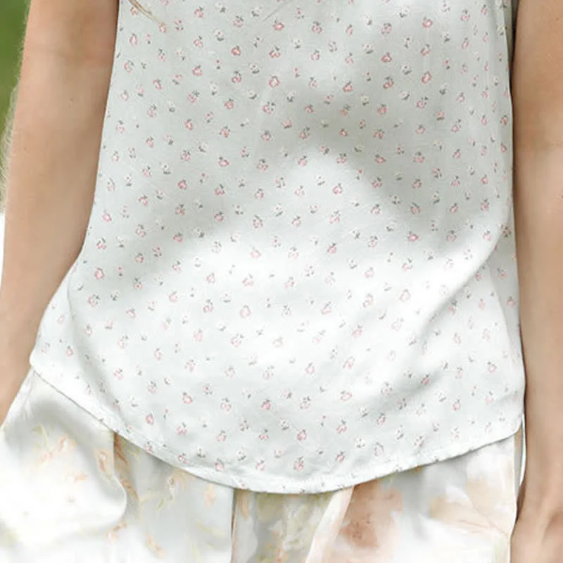 Loungewear-Set aus mintfarbenem Satin-Top und Shorts mit Blumenmuster