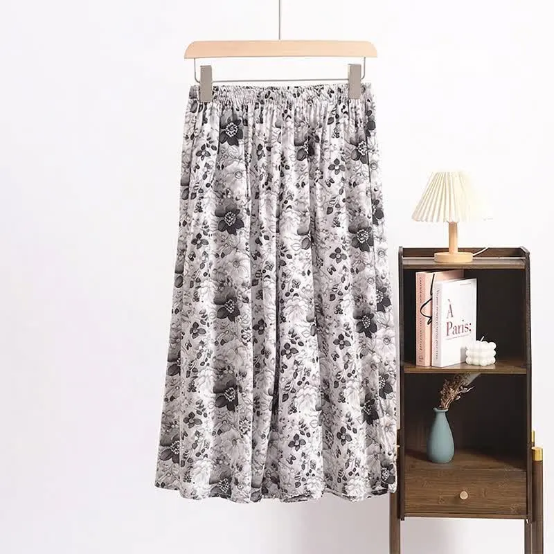 Vintage Schwarze geblümte Cropped Schlafhose