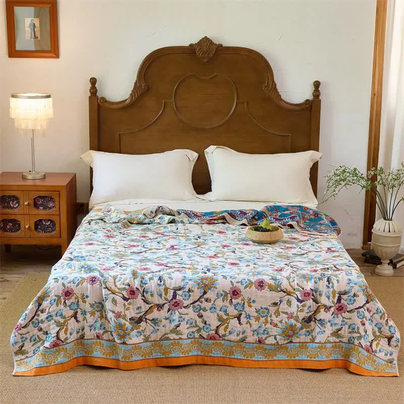 Wendbare Baumwolldecke mit Boho-Blumenmuster und Rankenmuster