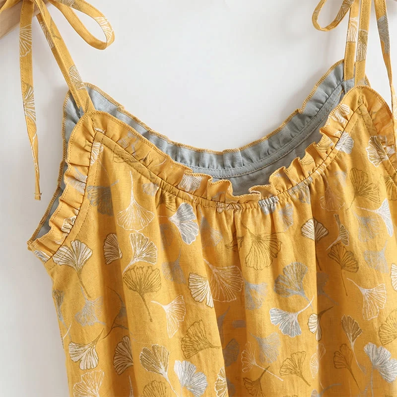 Loungewear-Set mit Ginkgoblatt-Print und Schulterbändern