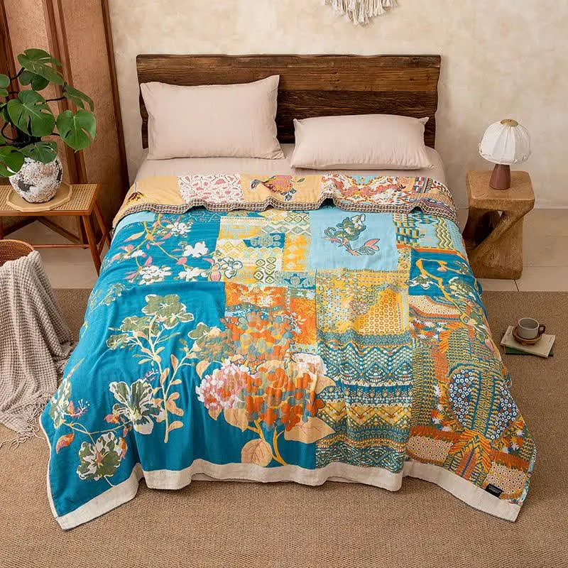 Sofadecke aus Baumwollgaze mit künstlerischem Patchwork-Blumenmuster