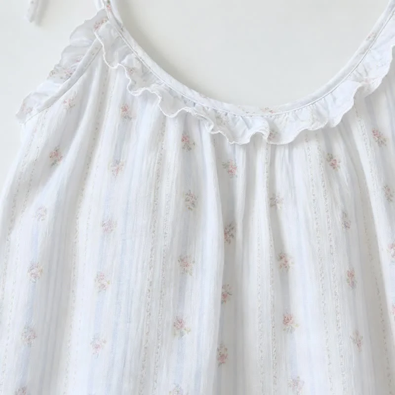 Rüschen-Pyjama mit Streifen und Blumenmuster aus Baumwolle