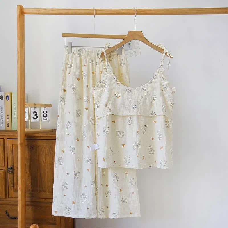 Rüschen-Pyjama aus Baumwollgaze mit Pferdemotiv