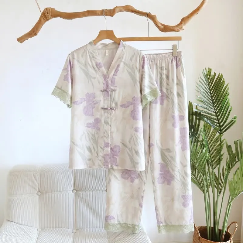 Loungewear-Set für Damen mit Blumenmuster und Stehkragen