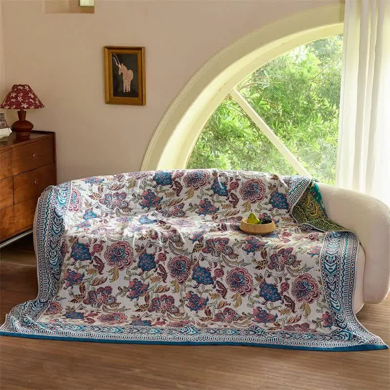 Vintage-Steppdecke aus Baumwolle mit böhmischem Blumenmuster