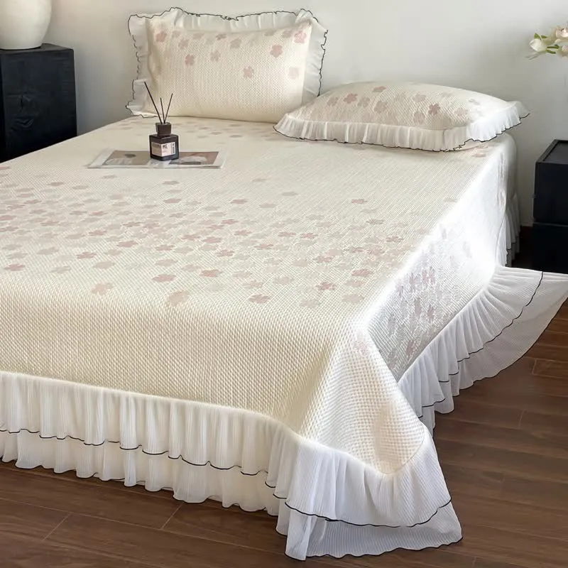 Bettwäsche-Set mit Rüschen und floralem Jacquardmuster