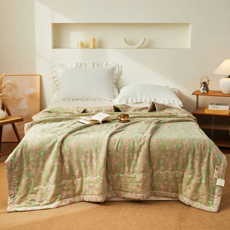 Garngefärbte Boho-Blumen-Jacquard-Musselindecke