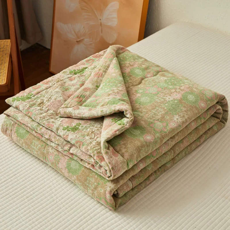 Garngefärbte Boho-Blumen-Jacquard-Musselindecke