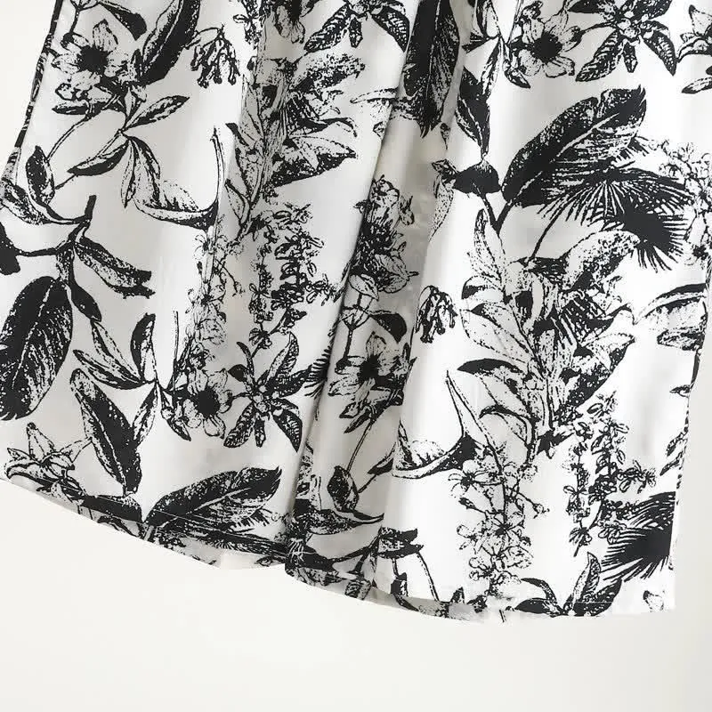 Pyjama-Set mit monochromem botanischem Muster