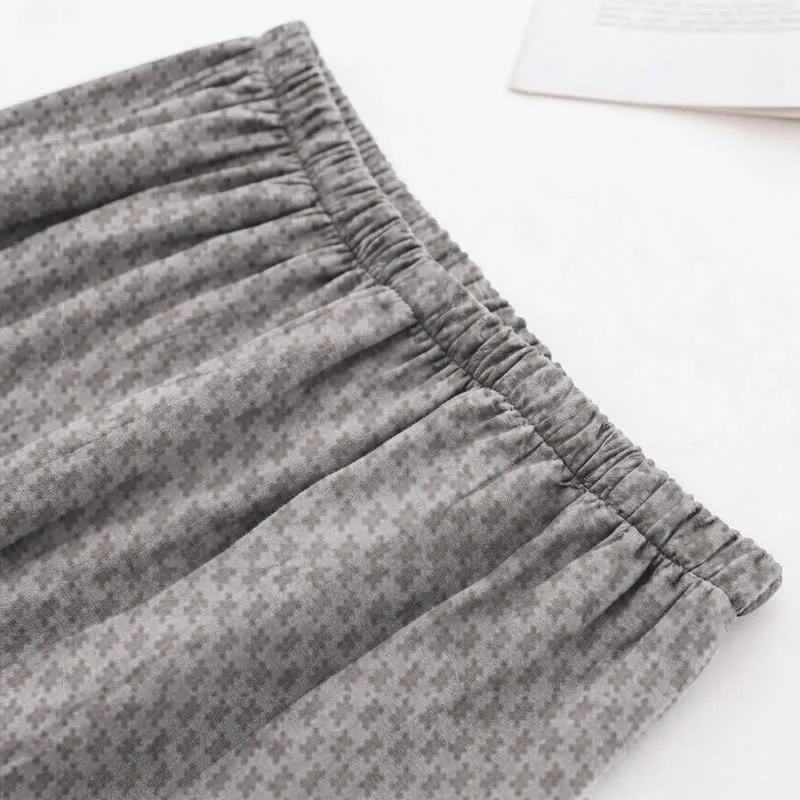 Graues Loungewear-Set mit geometrischem V-Ausschnitt