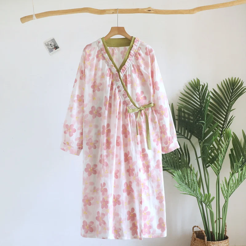 Sakura Blumenmuster Kimono-Nachthemd aus Baumwollgaze