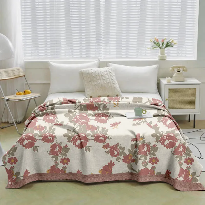 Vintage-Steppdecke aus Baumwollgaze mit Rosenmuster