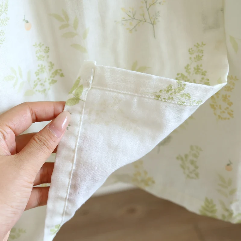 Yukata-Kleid aus Baumwollgaze mit Waldherbarium