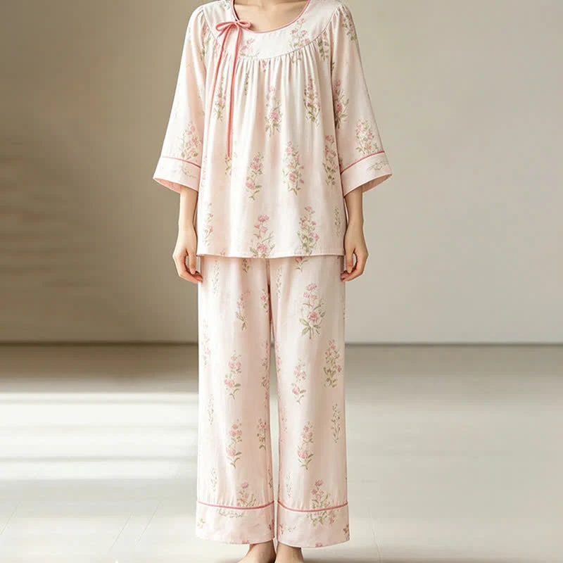 Pyjama mit Blumenmuster aus Bambus-Baumwolle mit Bindeband am Hals