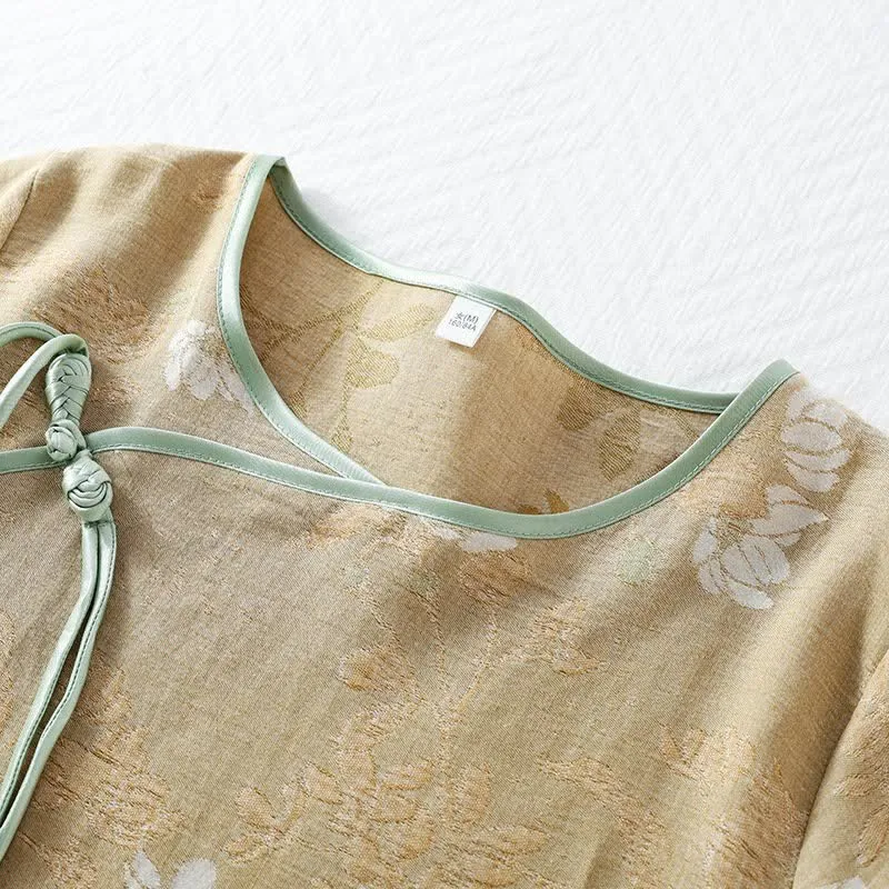 Loungewear-Set aus Baumwolle mit Blumenmuster und chinesischem Knoten