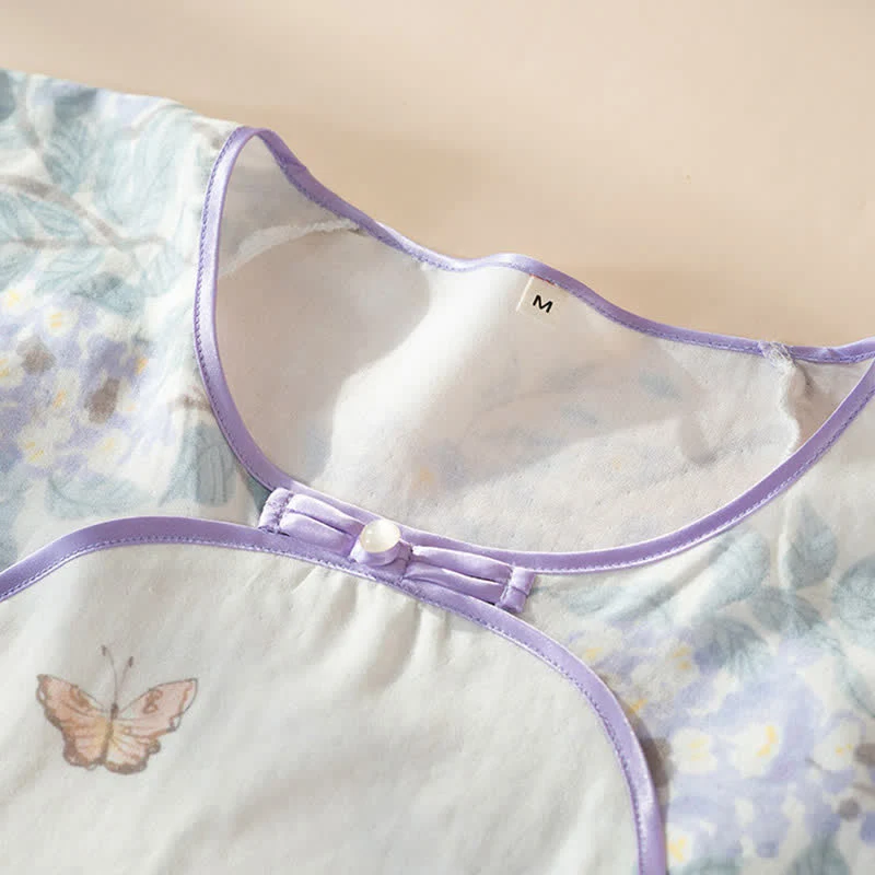Damenpyjama aus Bambusfaser mit Blumen- und Schmetterlingsmuster