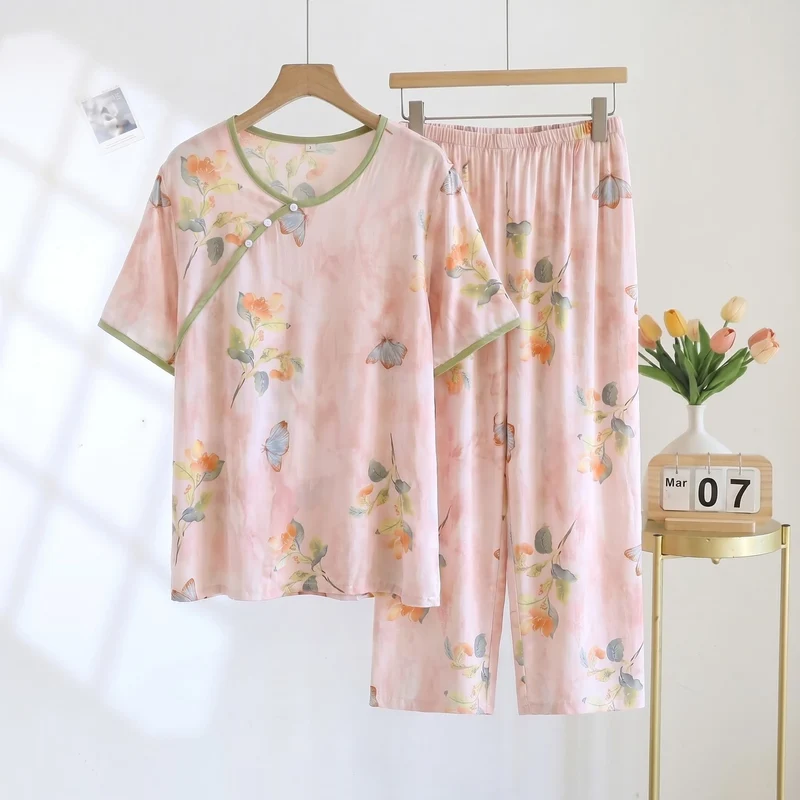 Nachtwäsche mit Schmetterlingsblumenmuster, Cropped-Hose, wattiert