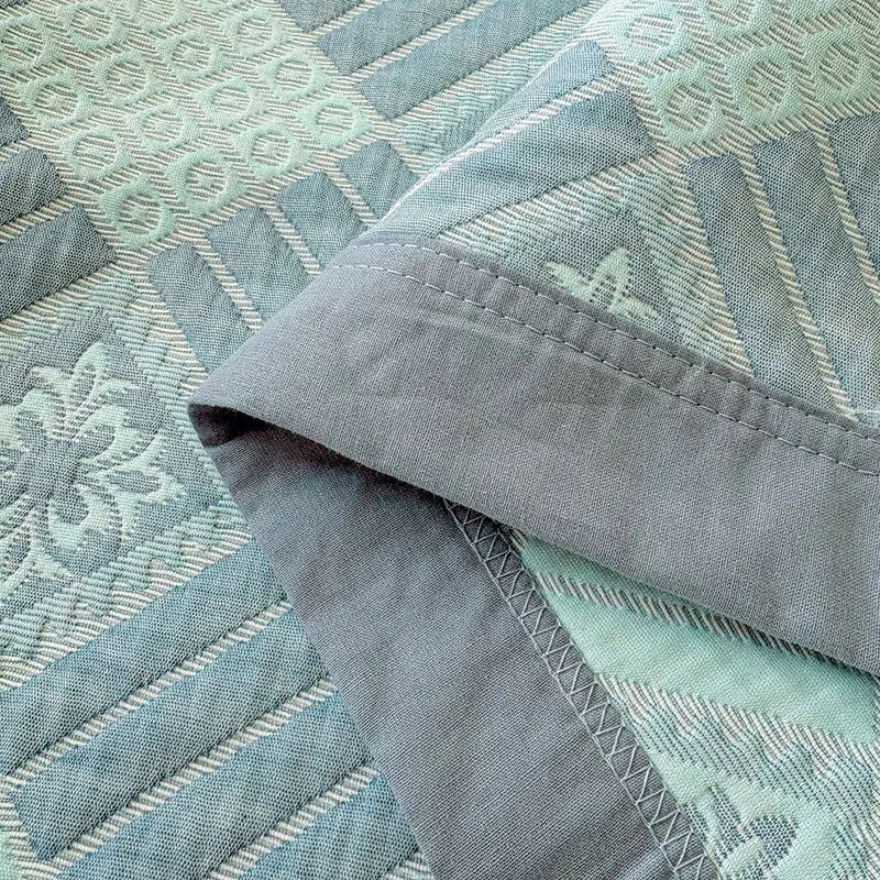 Wendbare 3-lagige geometrische Jacquard-Decke