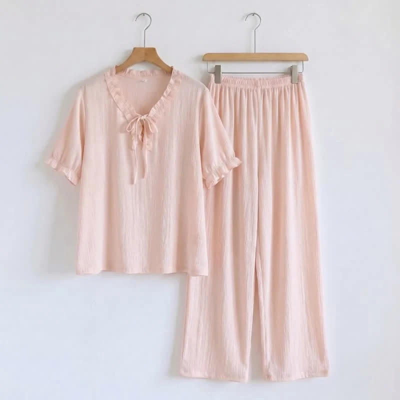 Einfarbiger, wattierter Rüschen-Pyjama-Set