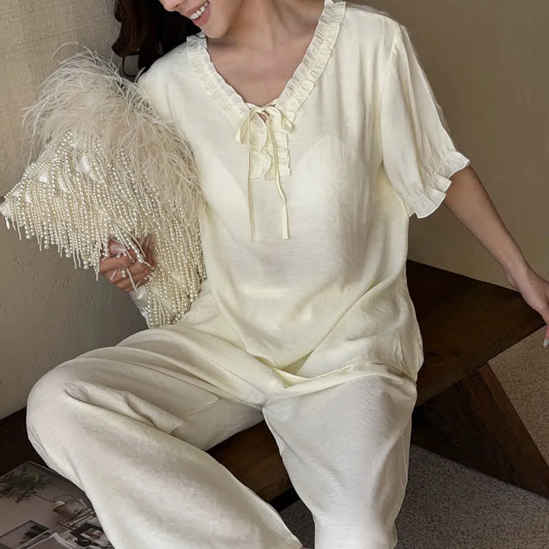 Einfarbiger, wattierter Rüschen-Pyjama-Set
