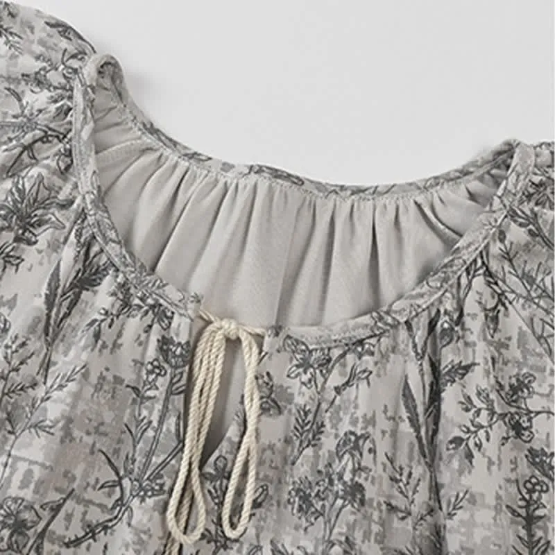 Boho-Nachthemd aus grauer Baumwolle mit Quasten
