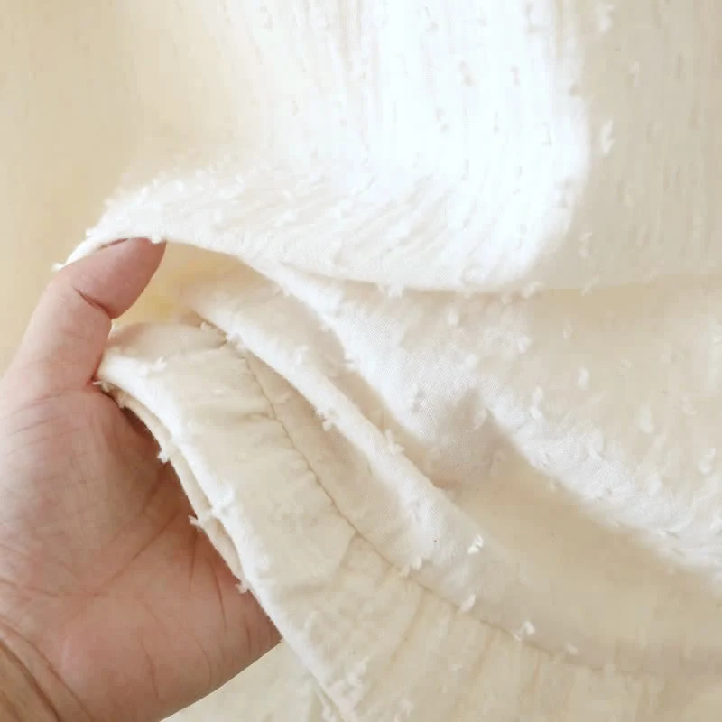 Beigefarbenes, strukturiertes, ärmelloses Loungekleid aus Baumwolle