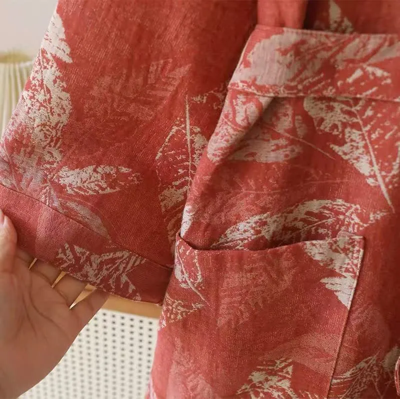 Kimono-Bademantel aus Baumwollgaze mit Korallenblattmuster