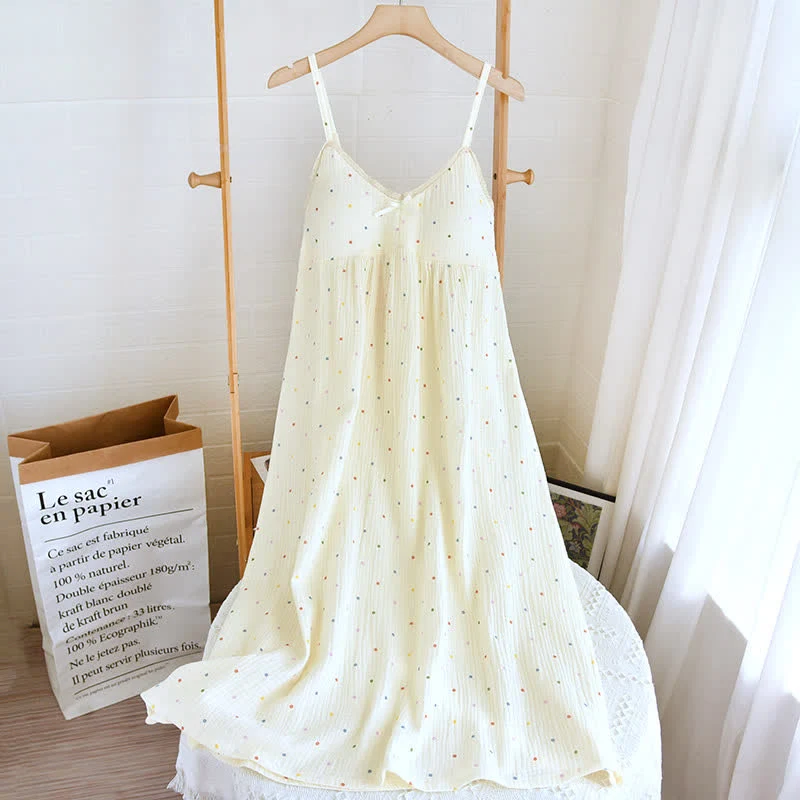 Loungekleid aus Baumwollgaze mit Regenbogenpunkten