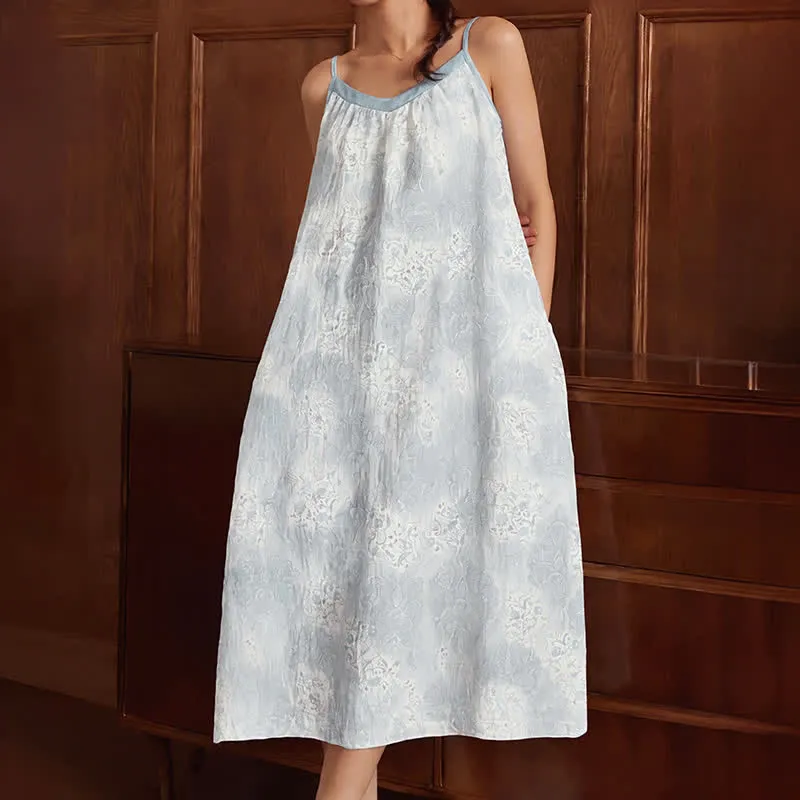 Lavendelfarbenes, ärmelloses Loungekleid mit V-Ausschnitt