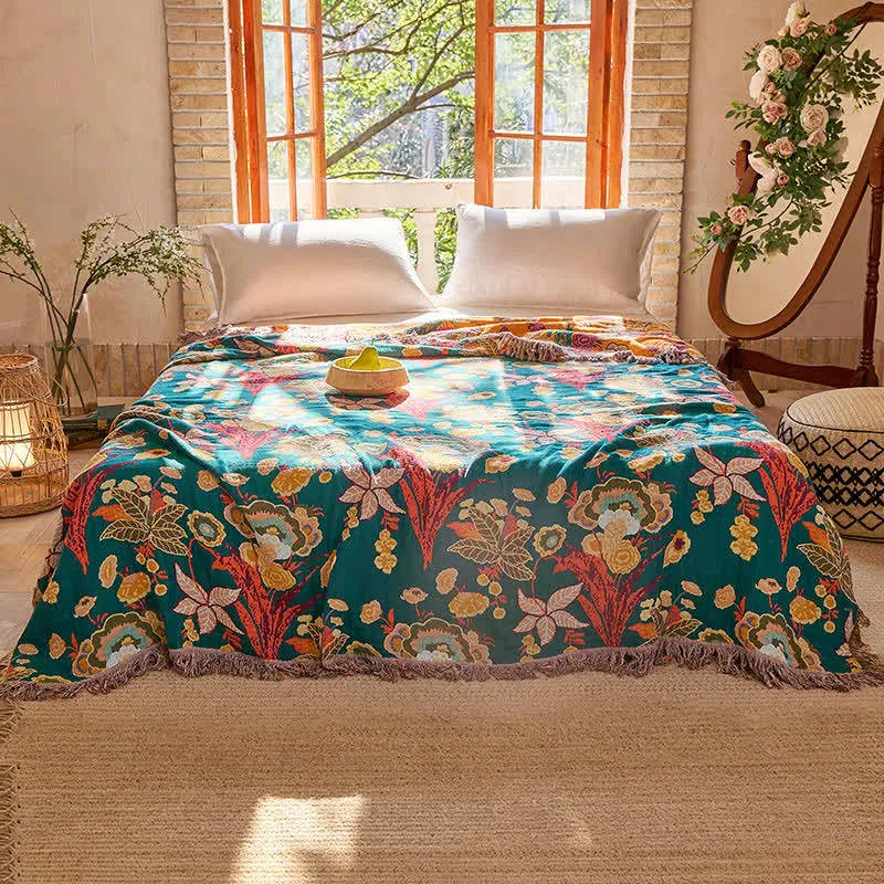 Boho Wendedecke aus Baumwollgaze mit Quasten