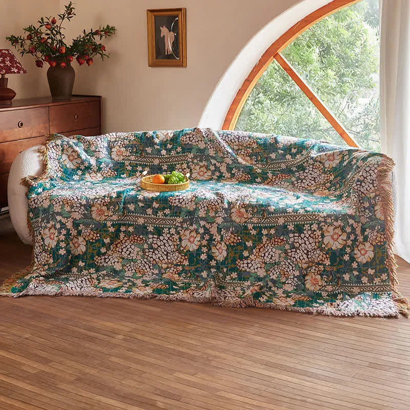 Wendbare botanische Musselin-Steppdecke mit Retro-Fransen
