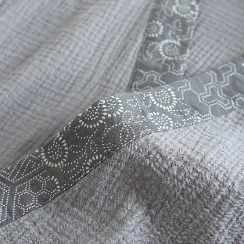 Kimono-Pyjama aus Baumwollgaze im Ethno-Stil
