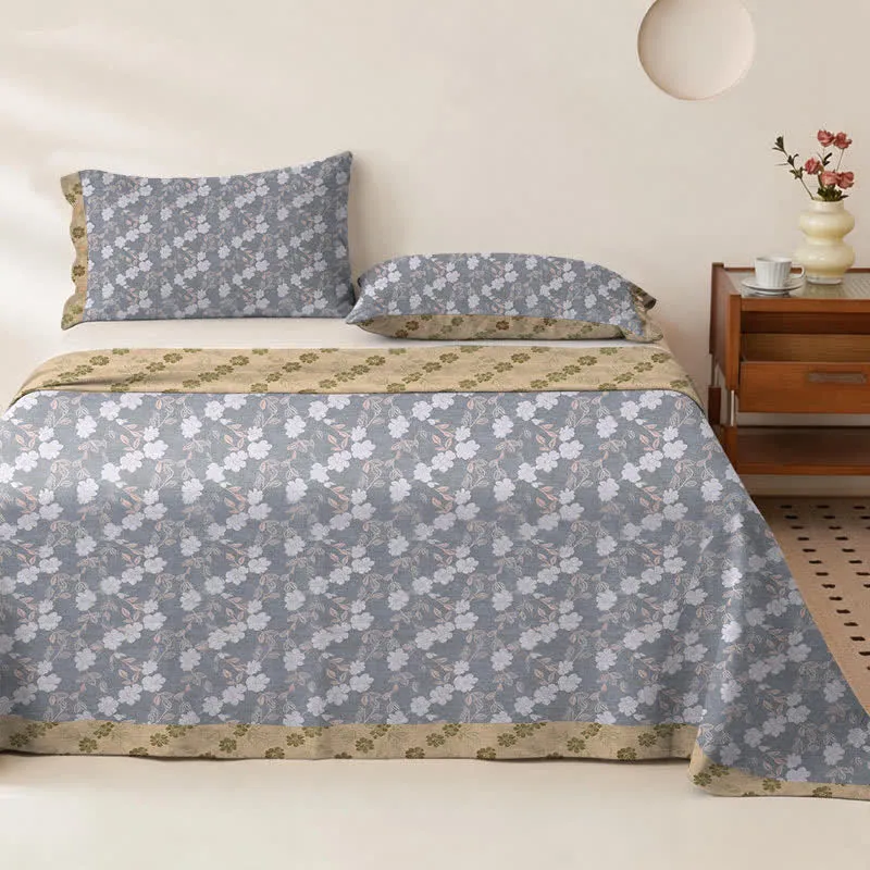 Elegante Tagesdecke aus doppellagigem Baumwollgewebe mit Blumenmuster