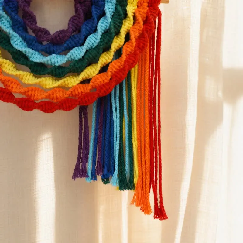 Handgewebtes Regenbogen-Baumwollseil als Wandbehang