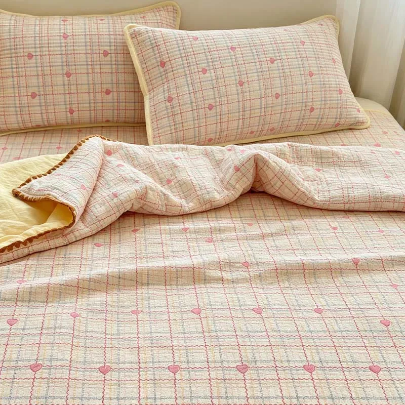 Bettwäsche-Set „Sweetheart Beige“ aus gestepptem Polyester