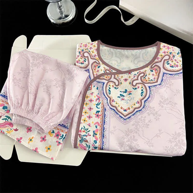 Hellvioletter Vintage-Pyjama im Hanfu-Stil mit Blumenmuster