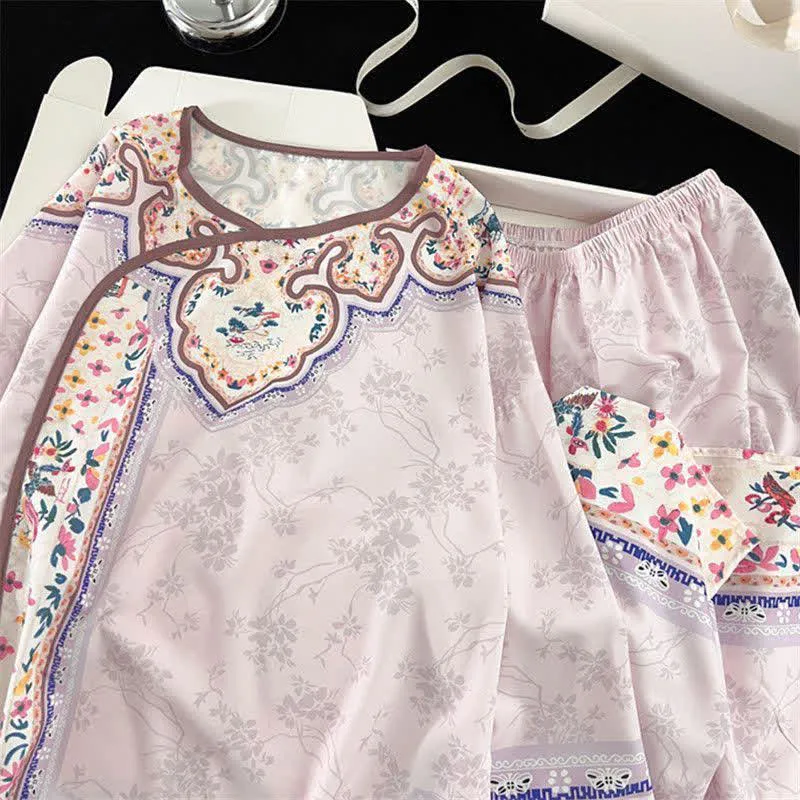 Hellvioletter Vintage-Pyjama im Hanfu-Stil mit Blumenmuster