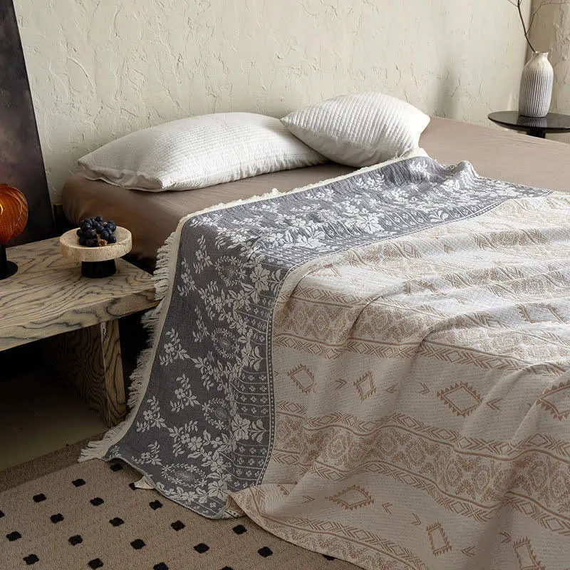 Vintage-Baumwollgaze-Decke mit Blumenmuster