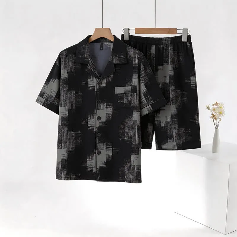 Loungewear-Set in Übergröße mit dunklem, abstraktem Muster