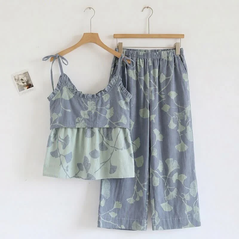 Ginkgo-Blatt-Pyjama-Set mit Rüschen und Cami-Oberteil