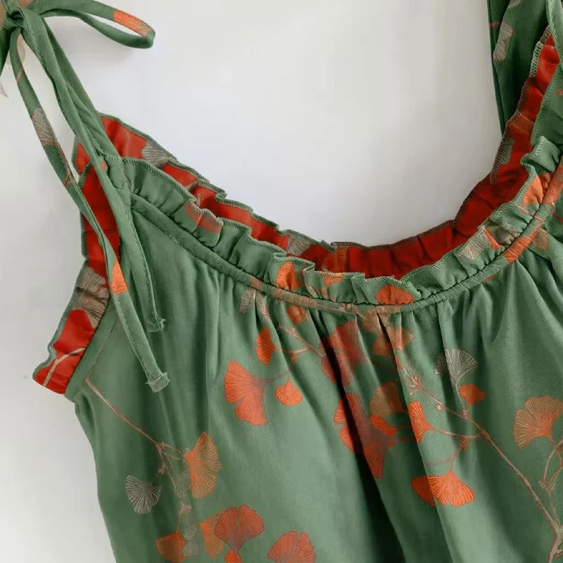 Ginkgo-Blatt-Pyjama-Set mit Rüschen und Cami-Oberteil