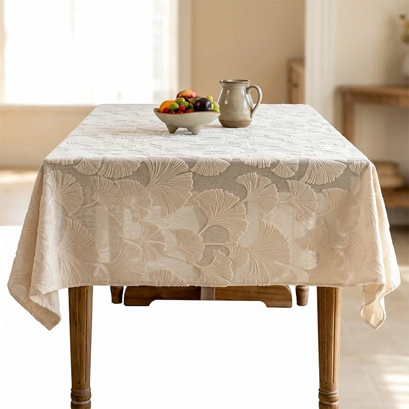 Elegante Tischdecke mit Ginkgoblatt-Jacquardmuster