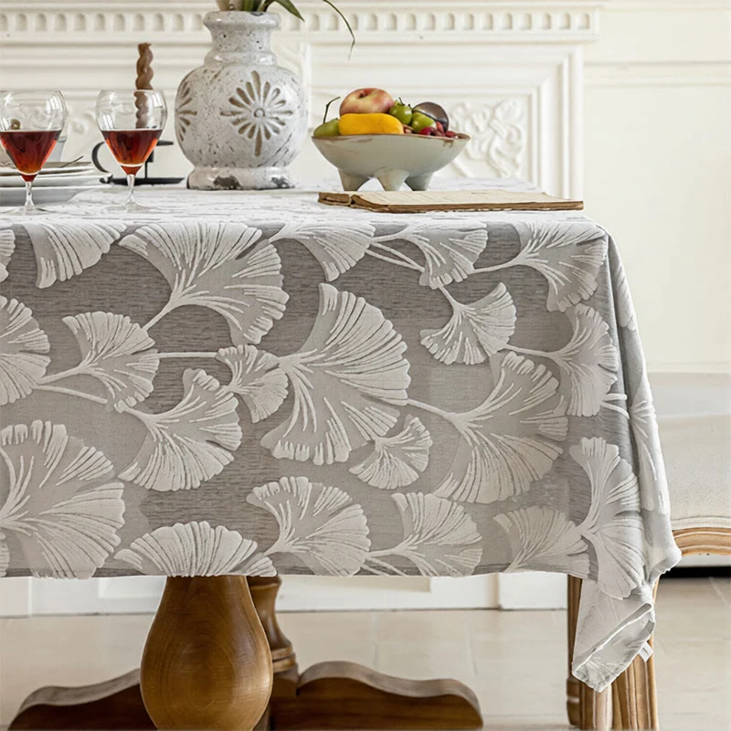 Elegante Tischdecke mit Ginkgoblatt-Jacquardmuster